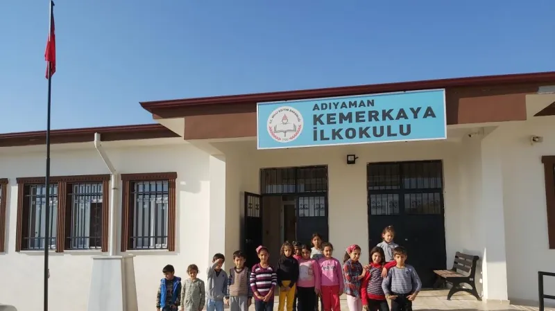 Merkez Kemerkaya İlkokulu - Merkez ilkokulları