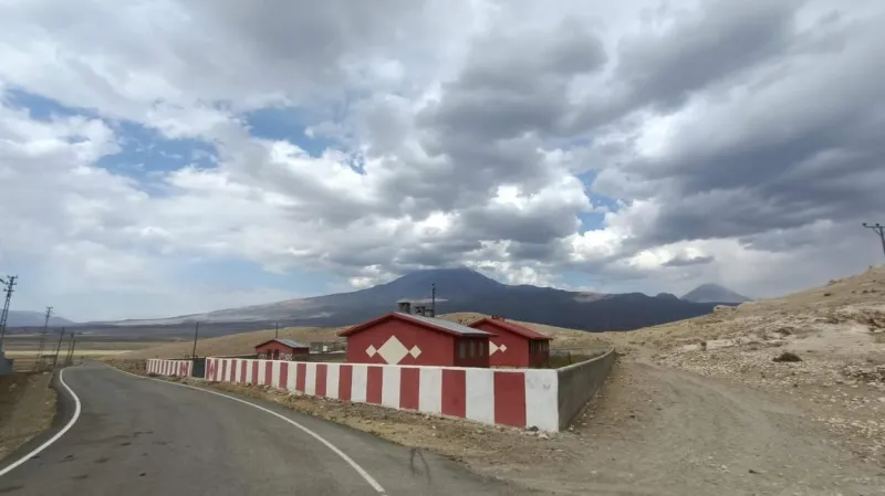 Doğubayazıt Karaburun İlkokulu - Doğubayazıt ilkokulları