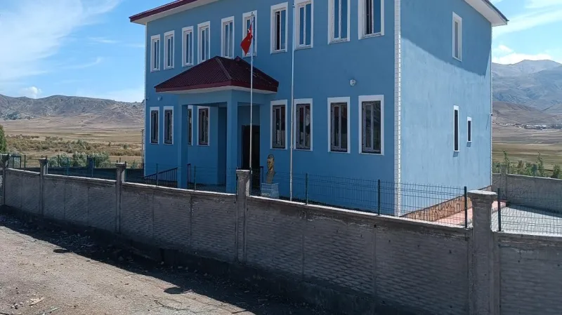 Taşlıçay Bayramyazı İlkokulu - Taşlıçay ilkokulları