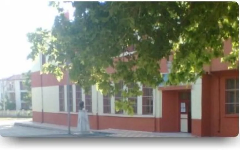 Merkez 1930 Gazipaşa İlkokulu - Merkez ilkokulları