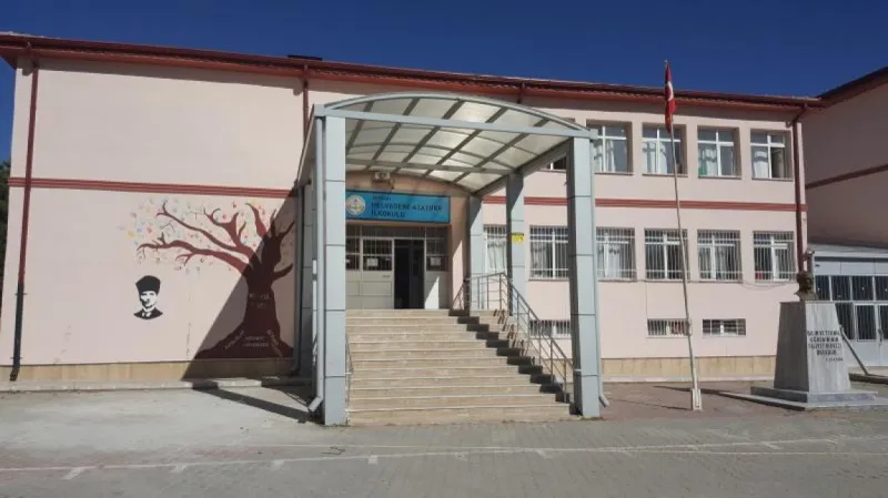 Merkez Helvadere Atatürk İlkokulu - Merkez ilkokulları