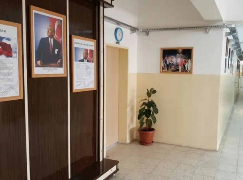 Merkez Hacı Cumali Uğur İlkokulu - Merkez ilkokulları