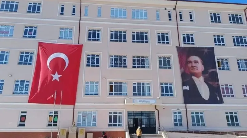 Sincan Adalet İlkokulu - Sincan ilkokulları
