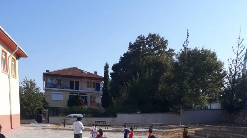 Döşemealtı Dağ İlkokulu - Döşemealtı ilkokulları
