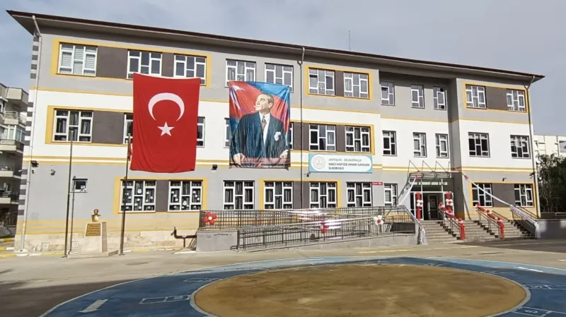 Muratpaşa Hacı Hafize Hakkı Saygan İlkokulu - Muratpaşa ilkokulları