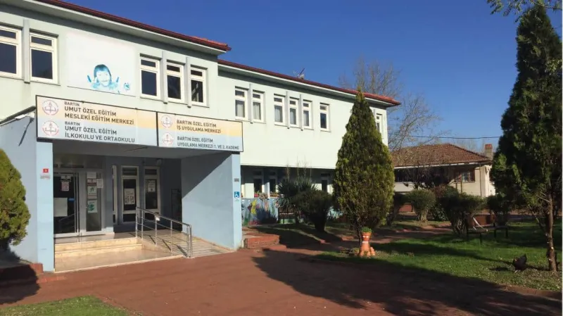 Merkez Umut Özel Eğitim İlkokulu - Merkez ilkokulları