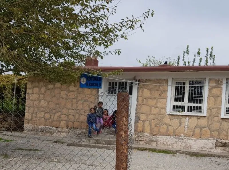 Beşiri Kütüklü İlkokulu - Beşiri ilkokulları