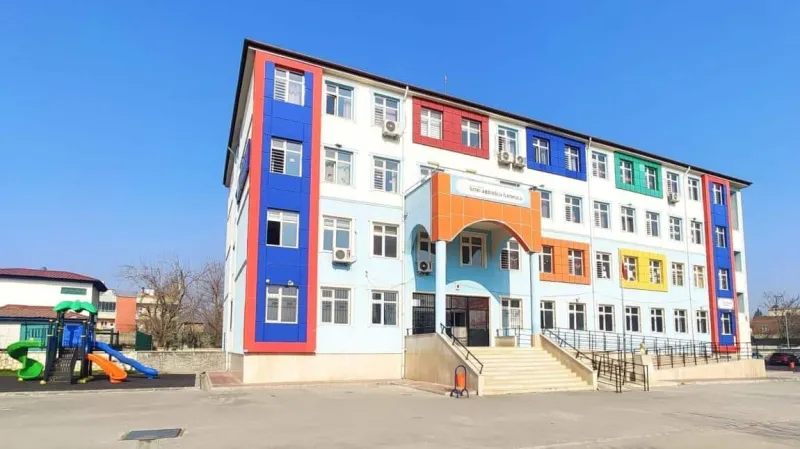Merkez Sıtkı Abdioğlu İlkokulu - Merkez ilkokulları