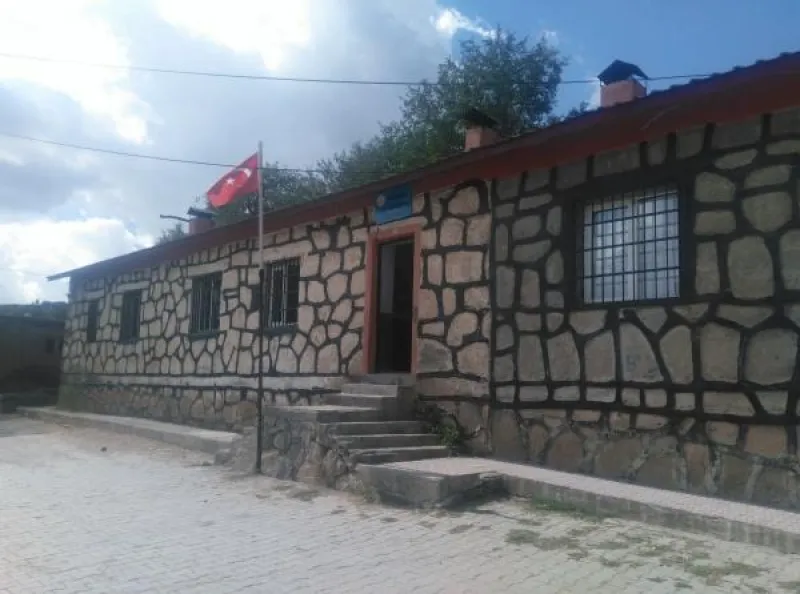 Merkez Yolyazi Köyü İlkokulu - Merkez ilkokulları