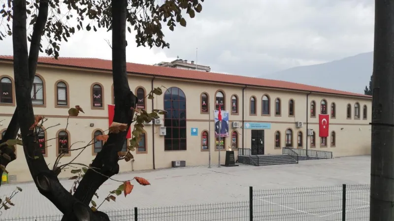 Osmangazi Erhan Nasyalçın İlkokulu - Osmangazi ilkokulları