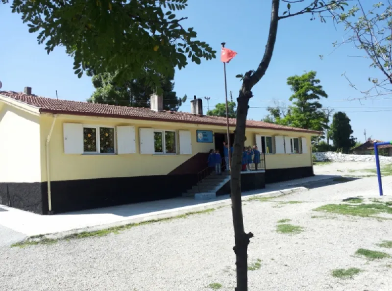 Merkez Kuruçay İlkokulu - Merkez ilkokulları