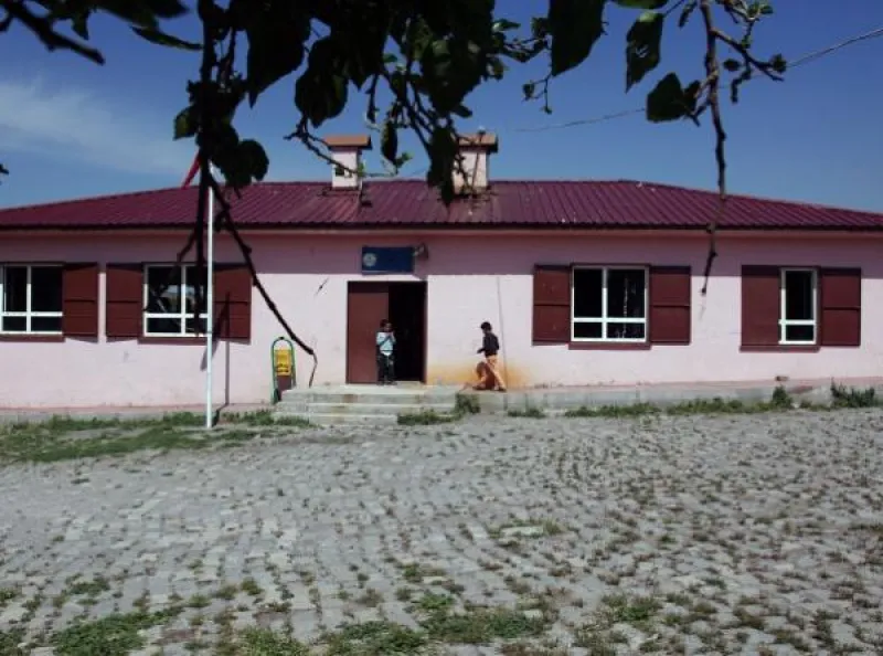 Bağlar Batı Çanakçı İlkokulu - Bağlar ilkokulları