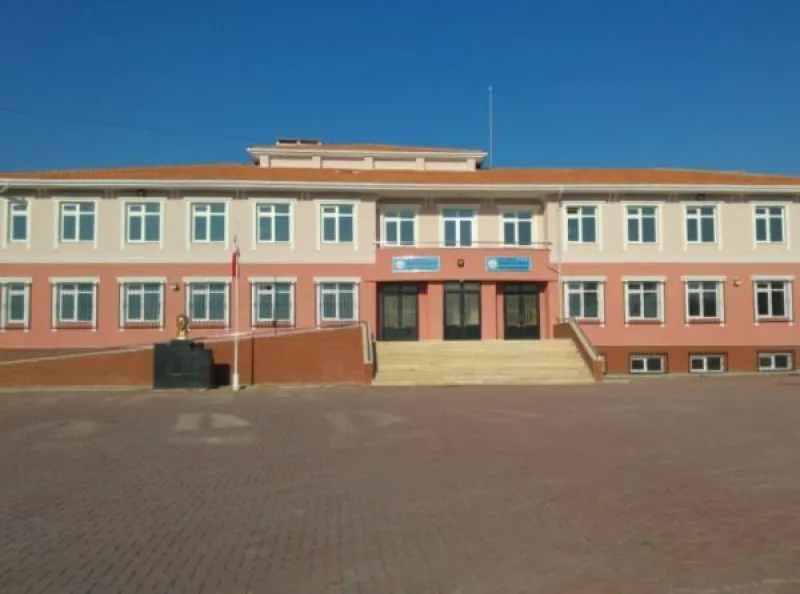 Uzunköprü Harmanlı Rauf Şenbaş Ve Yunus Şenuz İlkokulu - Uzunköprü ilkokulları