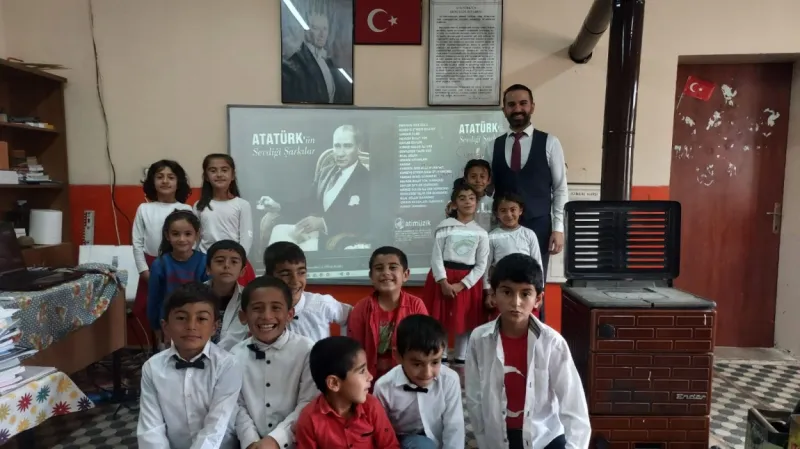 Çat Yeni Kurbanlı İlkokulu - Çat ilkokulları