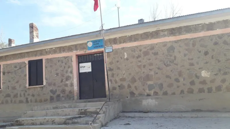 Çat Tuzlataşı İlkokulu - Çat ilkokulları