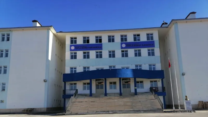 Palandöken Toplu Konut İlkokulu - Palandöken ilkokulları