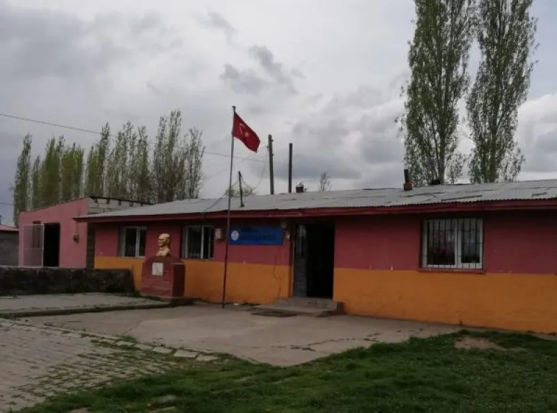Karakoyunlu Şıracı İlkokulu - Karakoyunlu ilkokulları