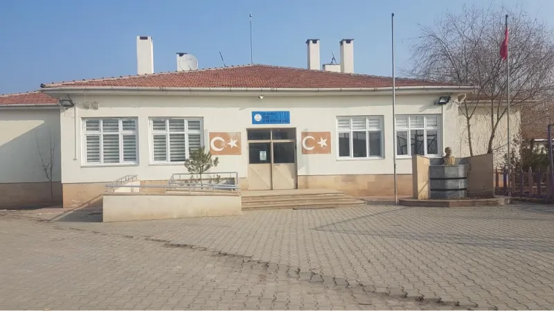 Karakoyunlu Kerimbeyli Şehit Jandarma Er Yusuf Doğan İlkokulu - Karakoyunlu ilkokulları