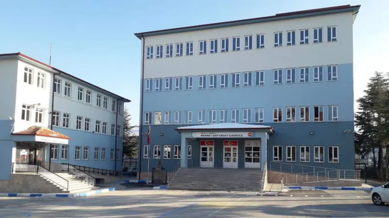 Merkez Mehmet Akif Ersoy İlkokulu - Merkez ilkokulları