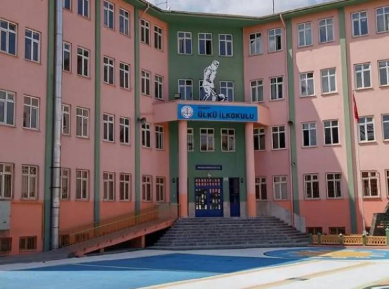 Merkez Ülkü İlkokulu - Merkez ilkokulları