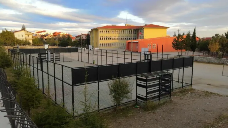 Merkez Şehi̇t Burhan Açikkol İlkokulu - Merkez ilkokulları