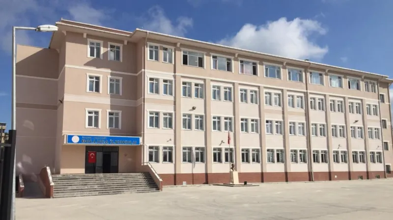 Arnavutköy Bolluca İlkokulu - Arnavutköy ilkokulları