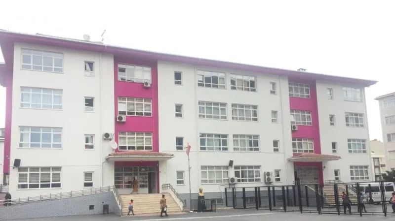 Küçükçekmece Mustafa Pars İlkokulu - Küçükçekmece ilkokulları