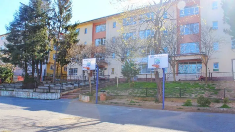 Sarıyer Bahçeköy Türkan Efe İlkokulu - Sarıyer ilkokulları