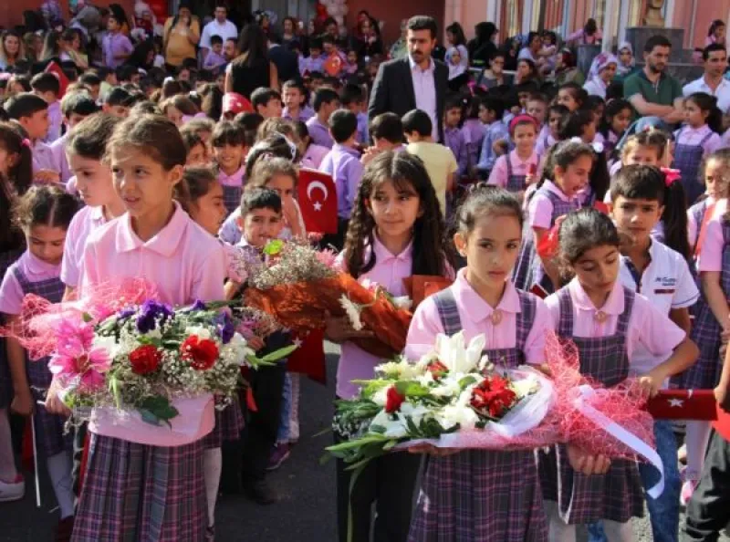 Sultangazi Şehit Teğmen Ali Yılmaz İlkokulu - Sultangazi ilkokulları