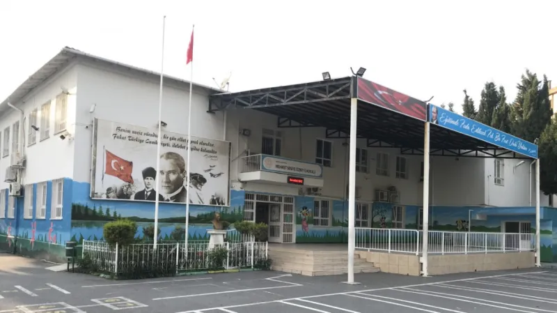 Karşıyaka Mehmet Seniye Özbey İlkokulu - Karşıyaka ilkokulları