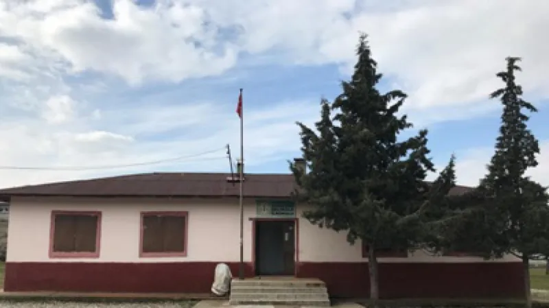Dulkadiroğlu Karacasu Deliköle İlkokulu - Dulkadiroğlu ilkokulları