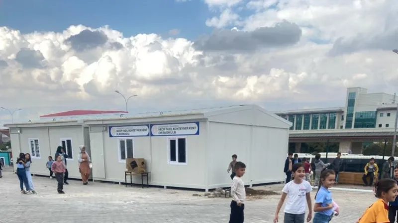Dulkadiroğlu Necip Fazıl Konteyner Kent İlkokulu - Dulkadiroğlu ilkokulları
