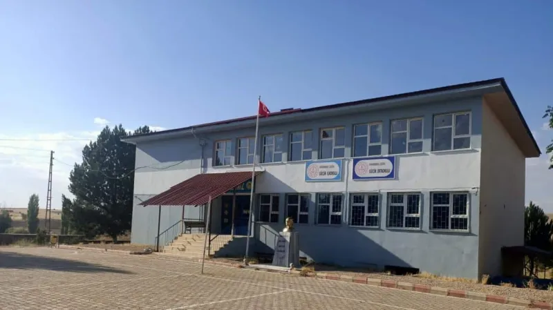 Elbistan Gücük İlkokulu - Elbistan ilkokulları
