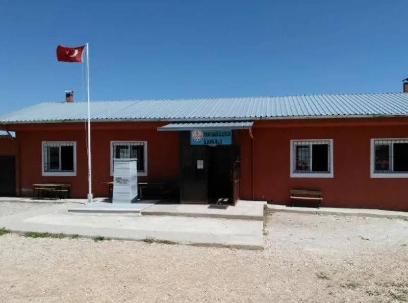 Pazarcık Yukarı Höcüklü Elifler İlkokulu - Pazarcık ilkokulları