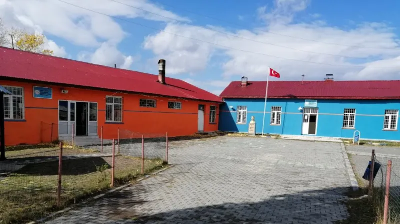 Selim Karahamza Zekariya Attila İlkokulu - Selim ilkokulları