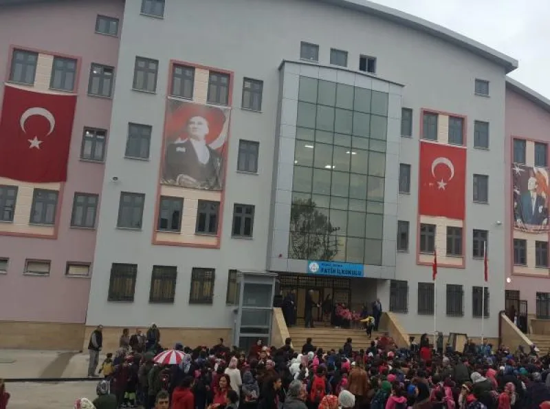 Derince Fatih İlkokulu - Derince ilkokulları