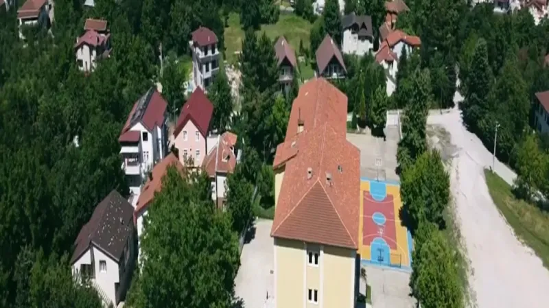 Kartepe Leyla Sarıgöl İlkokulu - Kartepe ilkokulları