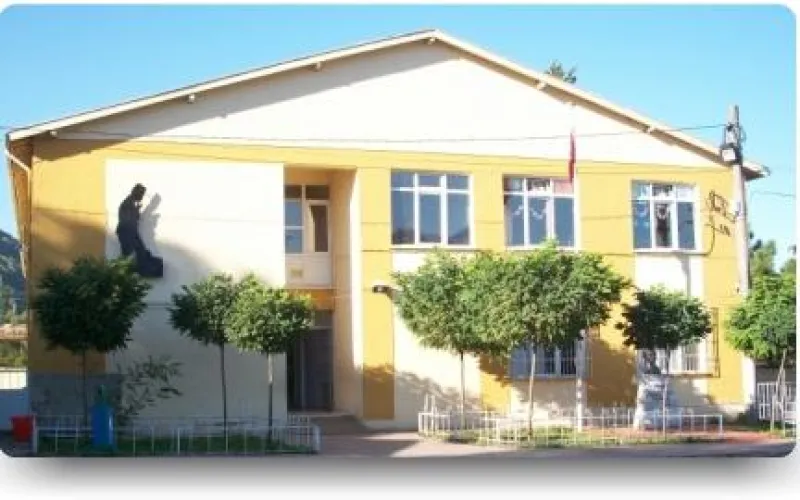 Kartepe Suadiye İlkokulu - Kartepe ilkokulları