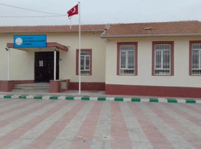 Emirgazi Şehit Ömer Halisdemir İlkokulu - Emirgazi ilkokulları