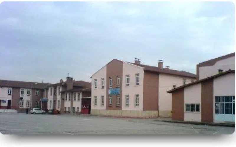 Selçuklu Zeliha Ve Lütfi Kulluk İlkokulu - Selçuklu ilkokulları