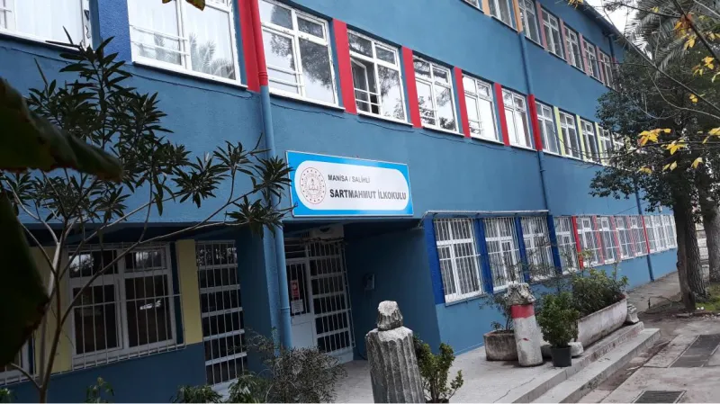 Salihli Sartmahmut İlkokulu - Salihli ilkokulları