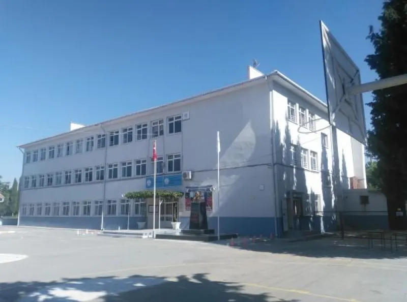 Salihli Taytan Şehit Özgür Yatakdere İlkokulu - Salihli ilkokulları