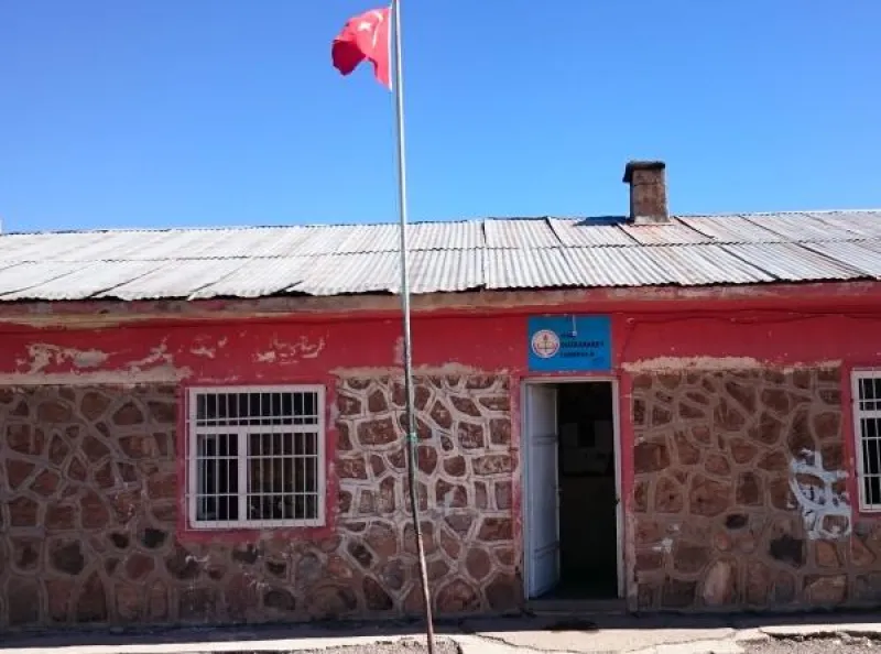 Merkez Düzkarabey İlkokulu - Merkez ilkokulları