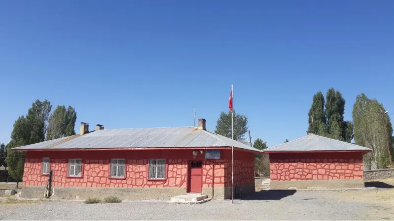 Merkez Yazla İlkokulu - Merkez ilkokulları