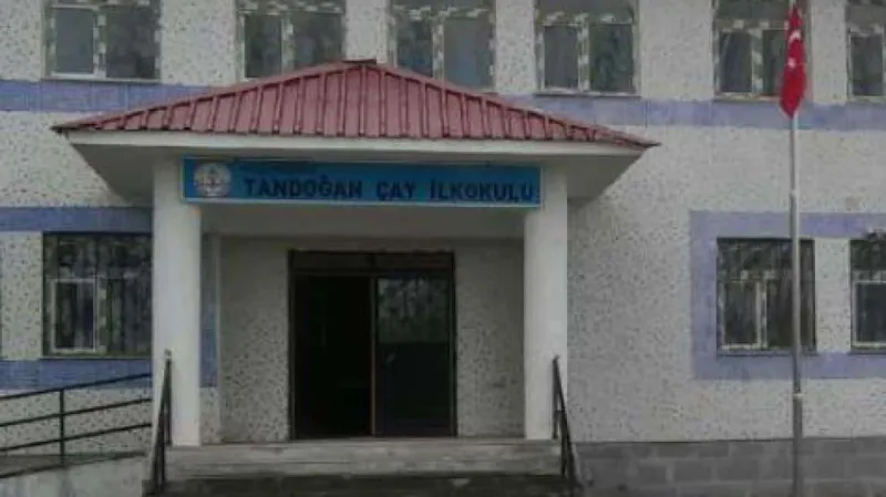 Merkez Tandoğan Çay İlkokulu - Merkez ilkokulları