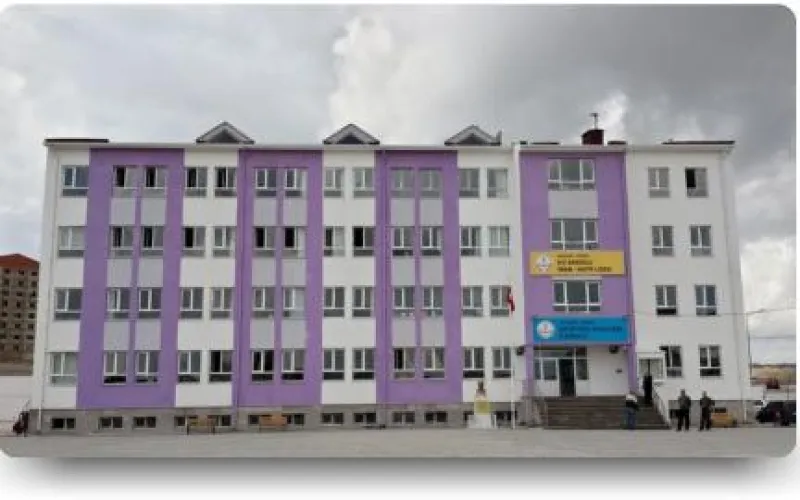 Merkez Necip Fazıl Kısakürek İlkokulu - Merkez ilkokulları