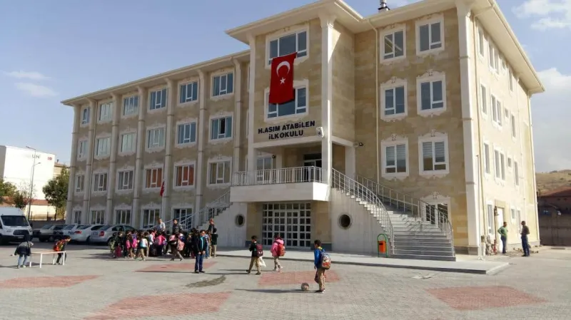 Merkez Hacı Asım Atabilen İlkokulu - Merkez ilkokulları