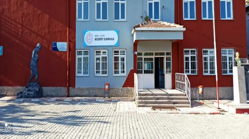 Çiftlik Bozköy Şehit Erol Öncel İlkokulu - Çiftlik ilkokulları