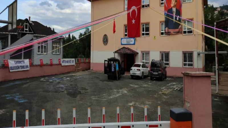 Merkez Pehlivantaşı İlkokulu - Merkez ilkokulları
