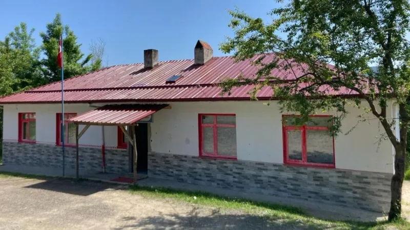 Ayvacık Karaağaç İlkokulu - Ayvacık ilkokulları